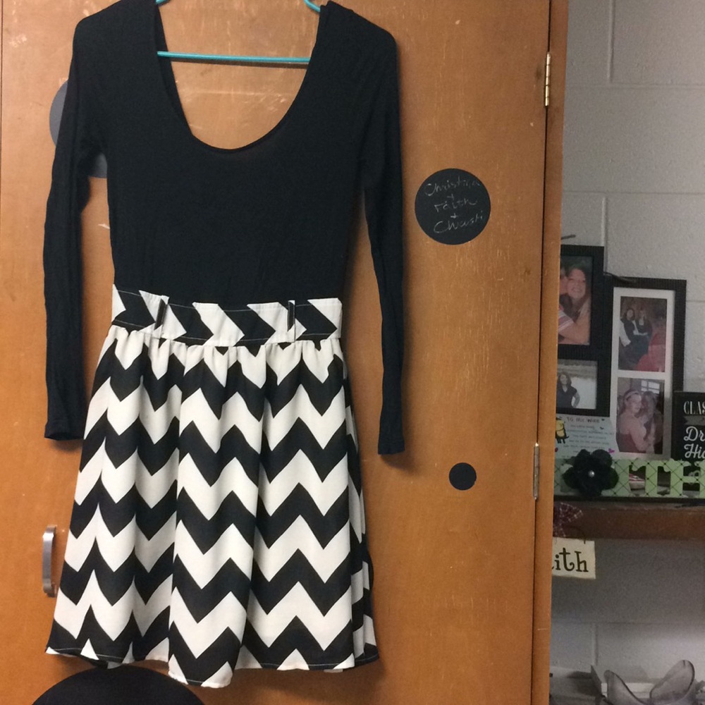Short dress size small